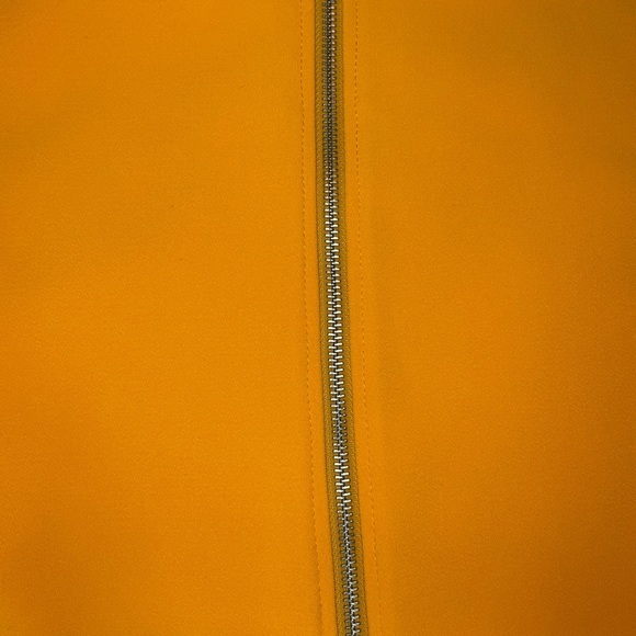 Topshop Puff Sleeves Top - Picture 9 of 9